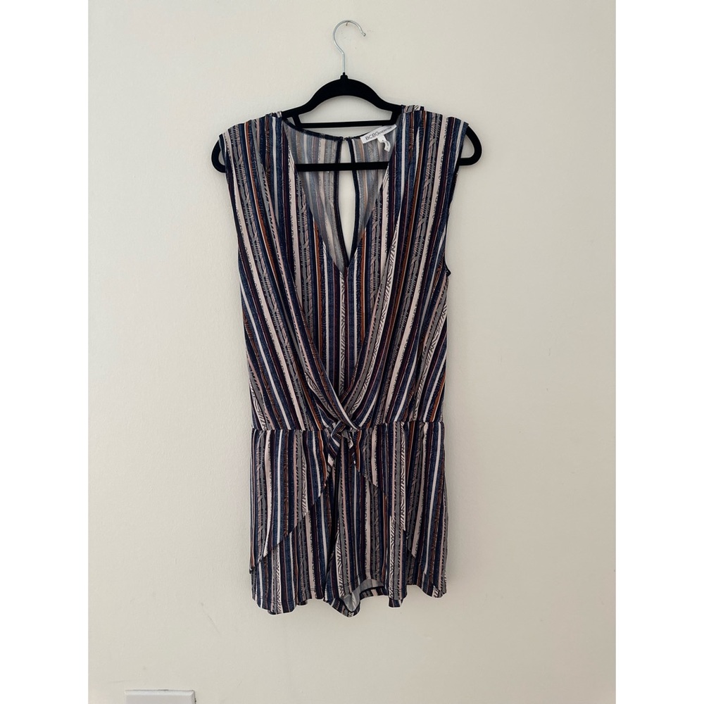 BCBGeneration| Romper - Picture 3 of 5